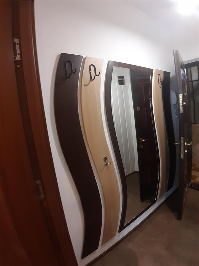 Romantic Calm Apartments Piata Universitate Bucureşti Ngoại thất bức ảnh